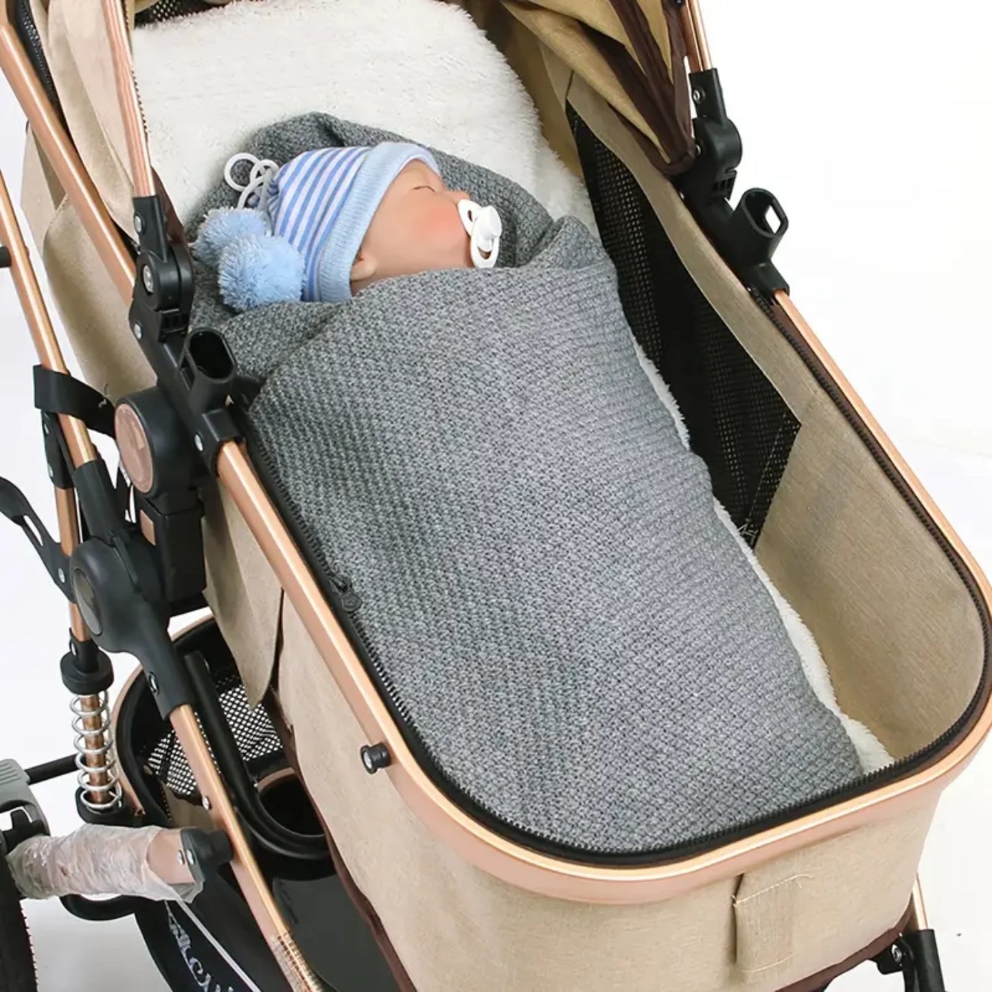 Cozy Solid Knitted Blanket for Newborns