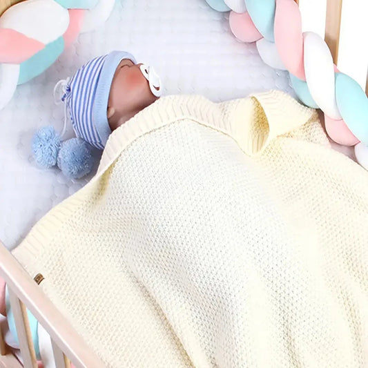 Cozy Solid Knitted Blanket for Newborns